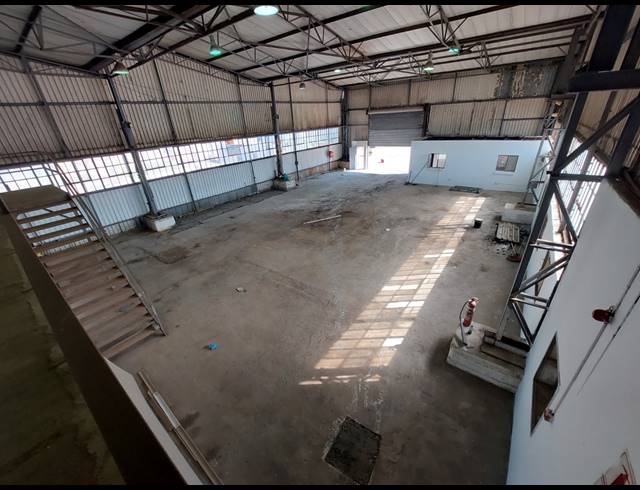 459M² FACTORY TO LET IN ANDERBOLT